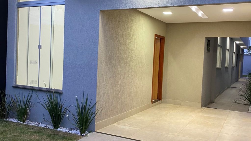 33aa0339-8d8d-4365-a939-606fba50ab21